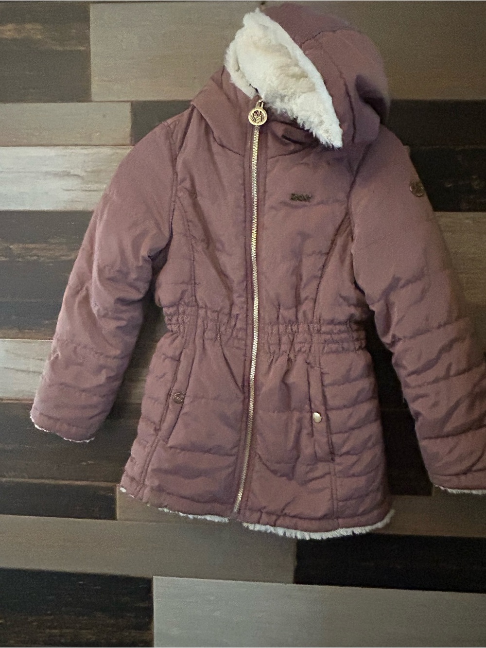 DKNy Girls' Mauve Puffer Coat with Faux Fur inside size small 7/8